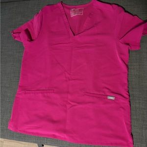 Large Casma Figs scrub top